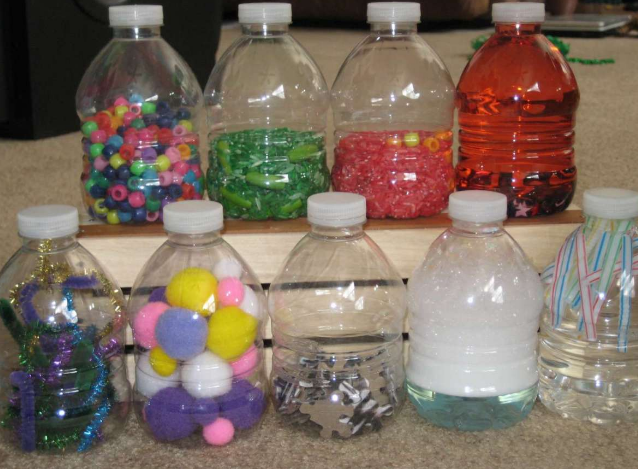 Bottiglie Sensoriali Montessori fai da te - come crearle e a cosa servono